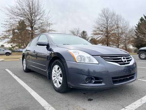 2012 Nissan Altima - clean title for sale in Reno, NV