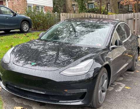 Black Tesla Model 3 AWD w/ Autopilot, Tinted Windows LONG RANGE! -... for sale in Philadelphia, PA