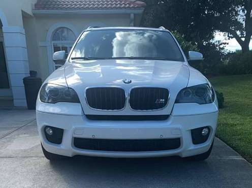 BMW X5 2011 - cars & trucks - by owner - vehicle automotive sale for sale in Estero, FL