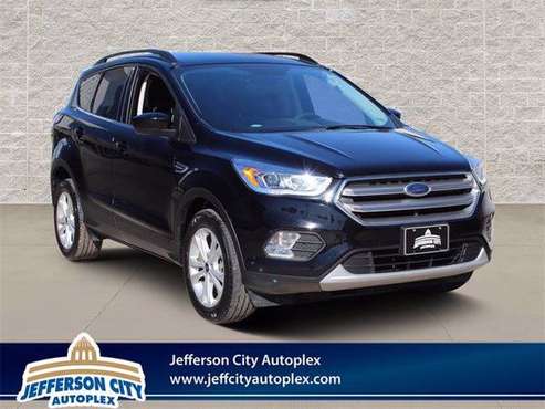 2017 *Ford Escape* SE - cars & trucks - by dealer - vehicle... for sale in Jefferson City, MO