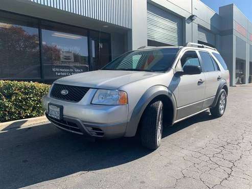 2006 Ford Freestyle SE - cars & trucks - by dealer - vehicle... for sale in Fairfield, CA