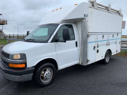CHEVY EXPRESS 3500 12.5 FT ENCLOSED UTILITY for sale in Island Park, NY