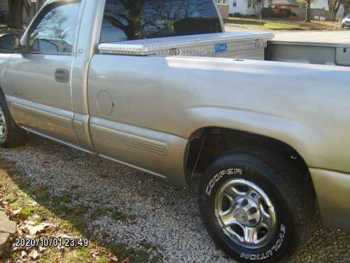 2002 Chevy Silverado V-6 - cars & trucks - by owner - vehicle... for sale in Springfield, IL