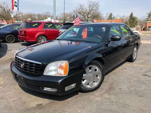 Cadillac DTS Sedan LOW MILES - - by dealer - vehicle for sale in Detroit, MI