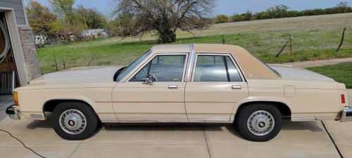 1986 Ford LTD Crown Victoria for sale in Haysville, KS