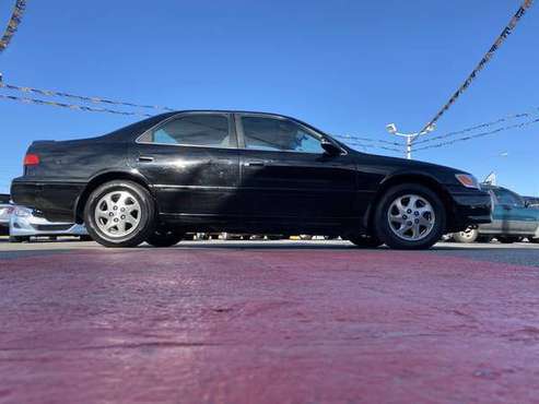 2000 Toyota Camry XLE V6 Must See - - by dealer for sale in Billings, MT