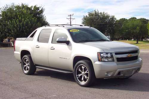 2009 CHEVY AVALANCHE LT - cars & trucks - by dealer - vehicle... for sale in Las Cruces, NM