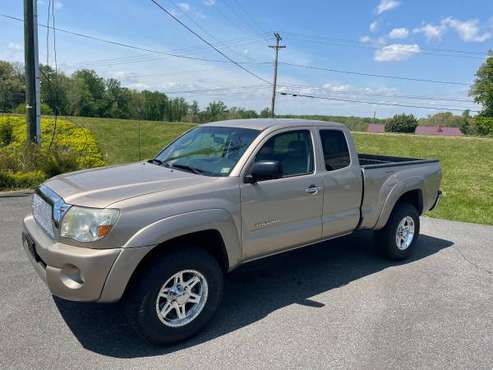 2007 TOYOTA TACOMA 4X4 PICKUP TRUCK - - by dealer for sale in Forest, VA