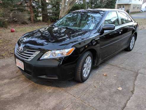 2009 Toyota Camry Hybrid - cars & trucks - by owner - vehicle... for sale in Medford, MA