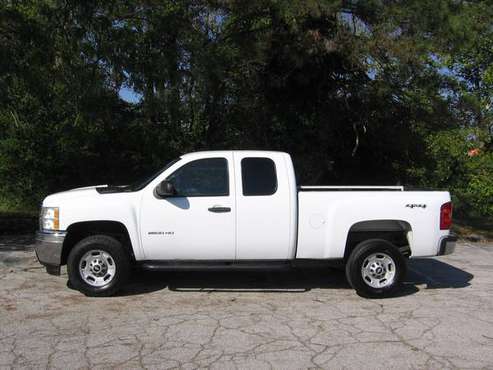 **12 Silverado x cab 4x4 2500 3/4 ton, 6.0, power, tow, 92k, clean!** for sale in West County, IL