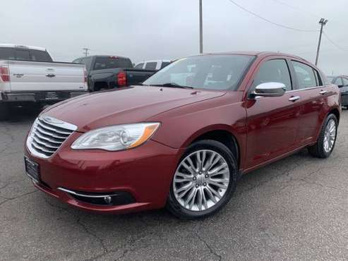 2012 CHRYSLER 200 LIMITED - cars & trucks - by dealer - vehicle... for sale in Chenoa, IL