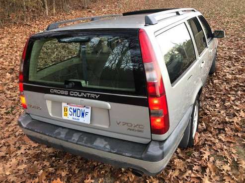 2000 Volvo V70 XC Wagon Third Row Only 136k - cars & trucks - by... for sale in Please See Ad, ME