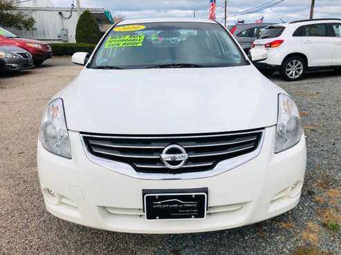 2010 NISSAN ALTIMA S * 2 OWNERS * SUNROOF * GAS SAVER * CLEAN CARFAX... for sale in Hyannis, MA