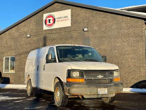 2007 chevy express 3500 6 0 v8 - - by dealer - vehicle for sale in Farmington, MN