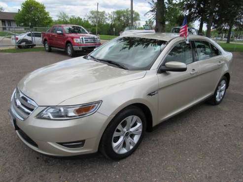 2011 Ford Taurus 4dr Sdn SEL FWD for sale in VADNAIS HEIGHTS, MN