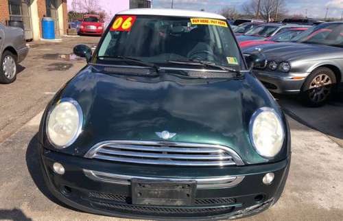 2006 MINI COOPER 1.6L HATCHBACK FIRST $1900 TAKES ALL for sale in Fredericksburg, District Of Columbia