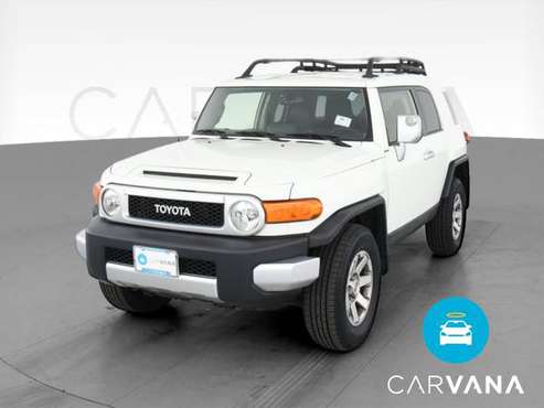 2014 Toyota FJ Cruiser Sport Utility 2D suv White - FINANCE ONLINE -... for sale in New Haven, CT