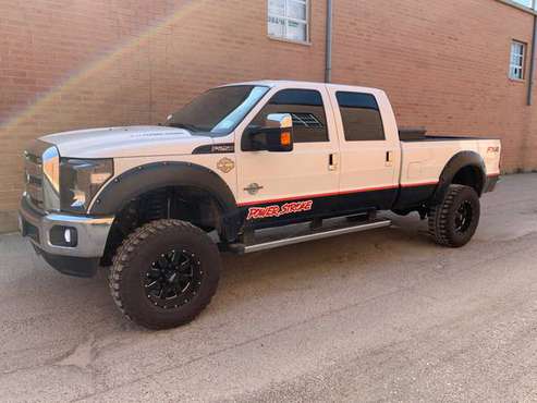 2011 Ford F-250 Lifted Pick up Super Duty for sale in Addison, IL