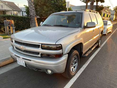 2005 Chevy suburban Z71 4x4 - cars & trucks - by owner - vehicle... for sale in El Monte, CA