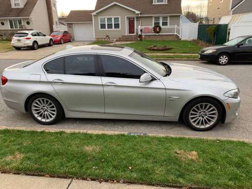 2011 BMW 535i xdrive - cars & trucks - by owner - vehicle automotive... for sale in East Meadow, NY