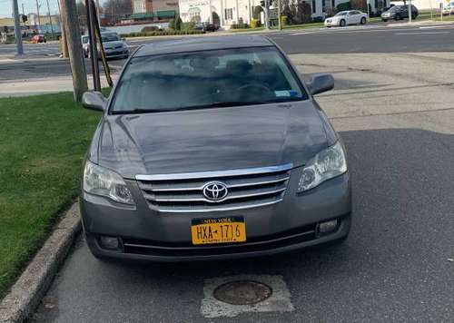 2005 Toyota Avalon - cars & trucks - by owner - vehicle automotive... for sale in New Hyde Park, NY