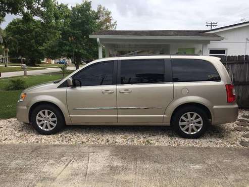 2014 Chrysler Town and Country - cars & trucks - by owner - vehicle... for sale in Cocoa, FL