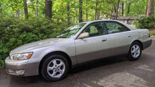 1997 Lexus ES300 for sale in Lilburn, GA