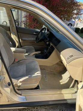 1994 Honda Accord drives great! - cars & trucks - by owner - vehicle... for sale in STATEN ISLAND, NY