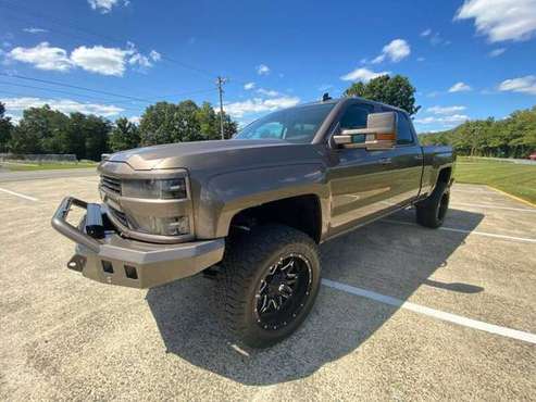 📍2015 Chevy 2500HD LTZ 4x4 #FOX #BDS 📍 - cars & trucks - by dealer -... for sale in Stokesdale, SC