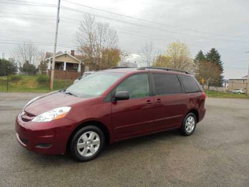 2010 TOYOTA SIENNA LE MINI VAN 7 PASSANGER - - by for sale in Uniontown, PA