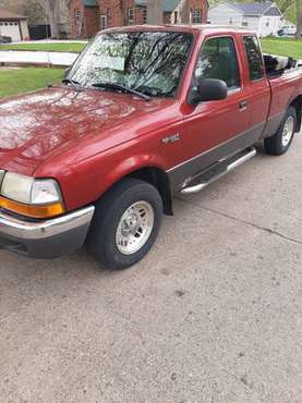 1998 ford ranger xlt ex, cab for sale in Des Moines, IA