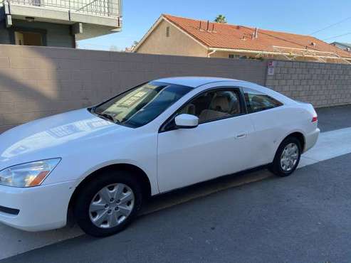 2003 Honda Accord lx Low miles 118xxx carfax smog One owner 4cy gas... for sale in Needles , CA