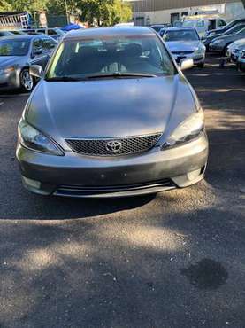 2005 TOYOTA CAMRY SE - cars & trucks - by dealer - vehicle... for sale in Norwood, NJ