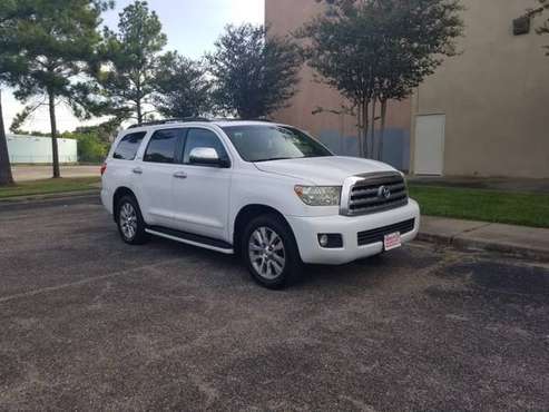 2008 Toyota Sequoia Limited / 1 OWNER / CLEAN TITLE & CAR FAX / LOADED for sale in Houston, TX