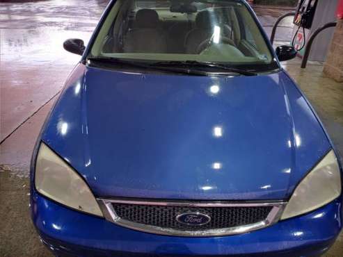 2006 Ford Focus ZX4 - cars & trucks - by owner - vehicle automotive... for sale in Norfolk, VA