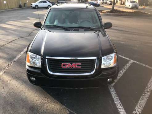 GMC Envoy - cars & trucks - by owner - vehicle automotive sale for sale in Grand Rapids, MI