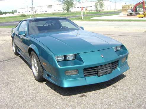 1991 Chevrolet Camaro RS - cars & trucks - by owner - vehicle... for sale in 1914 E 4th st. Marshfield, Wisc., IL
