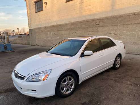 2006 Honda Accord - cars & trucks - by owner - vehicle automotive sale for sale in Kansas City, MO