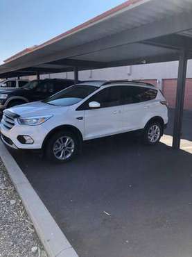 2017 Ford Escape - cars & trucks - by owner - vehicle automotive sale for sale in Lake Havasu City, AZ