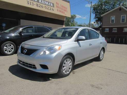 2014 NISSAN VERSA LOW MILES BUY HERE PAY HERE ( 1700 DOWN PAYMENT ) for sale in Detroit, MI