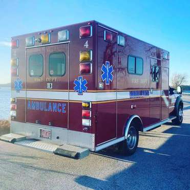 2006 Ford F-450 Ambulance (Very Clean) - cars & trucks - by owner -... for sale in Grand Isle, VT