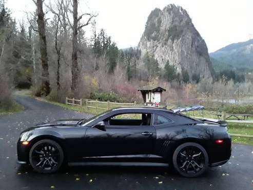 2013 Chevrolet ZL1 Camaro, 32k miles,all aluminium LSA V8 600hp,6spd... for sale in Troutdale, OR