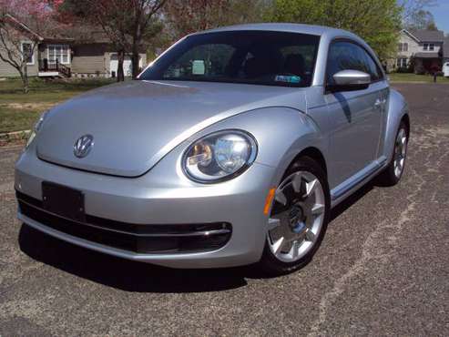 2012 Volkswagen Beetle 59k very clean, runs great for sale in south jersey, NJ