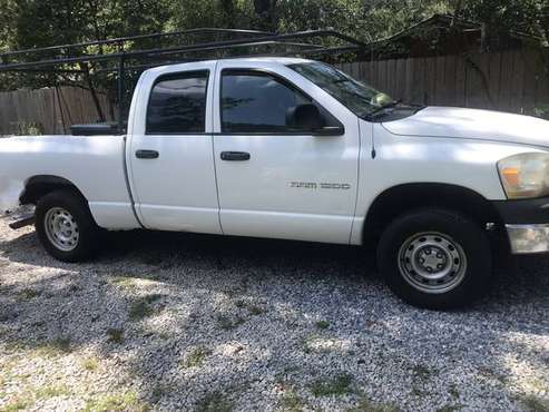 Dodge Ram 1500 4x4 - cars & trucks - by owner - vehicle automotive... for sale in New Orleans, LA