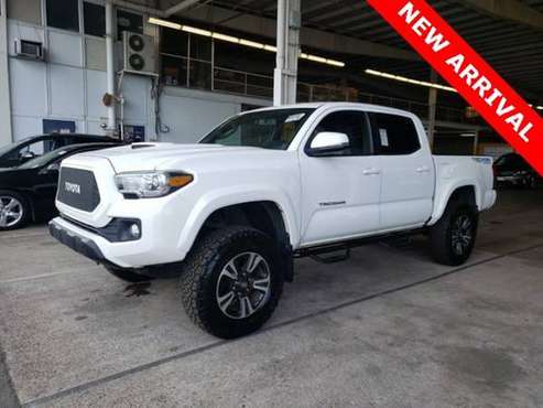 2016 Toyota Tacoma TRD Sport 4X4 SHOWROOM READY - cars & for sale in Kahului, HI