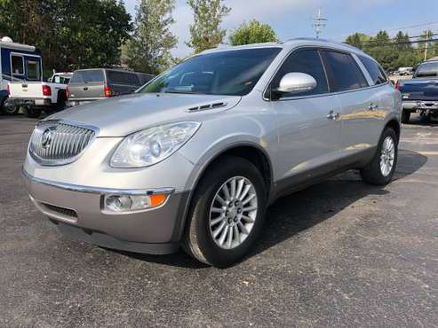 Sharp! 2009 Buick Enclave! Loaded! 7 Passenger! Clean Carfax! for sale in Ortonville, MI