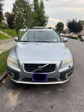 VOLVO XC70 2008 NICE 3700$ - cars & trucks - by owner - vehicle... for sale in Yonkers, NY