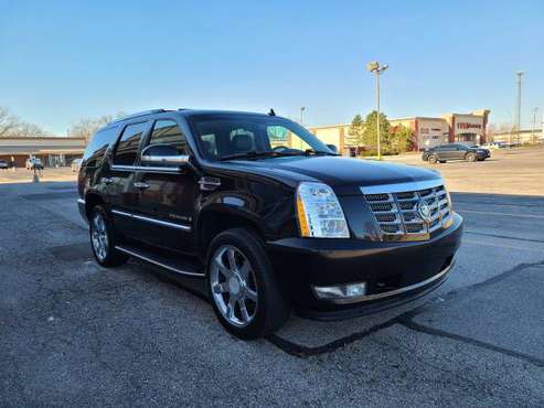 2009 Cadillac Escalade - cars & trucks - by dealer - vehicle... for sale in Burbank, IL
