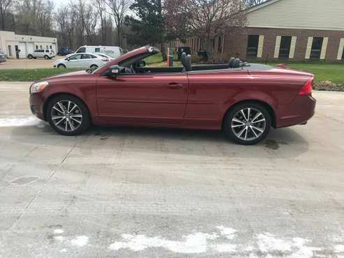 2012 VOLVO C70 CONVERTIBLE - - by dealer - vehicle for sale in Cleveland, OH