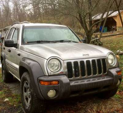 2003 Jeep Liberty Sport - cars & trucks - by owner - vehicle... for sale in Lewistown, PA